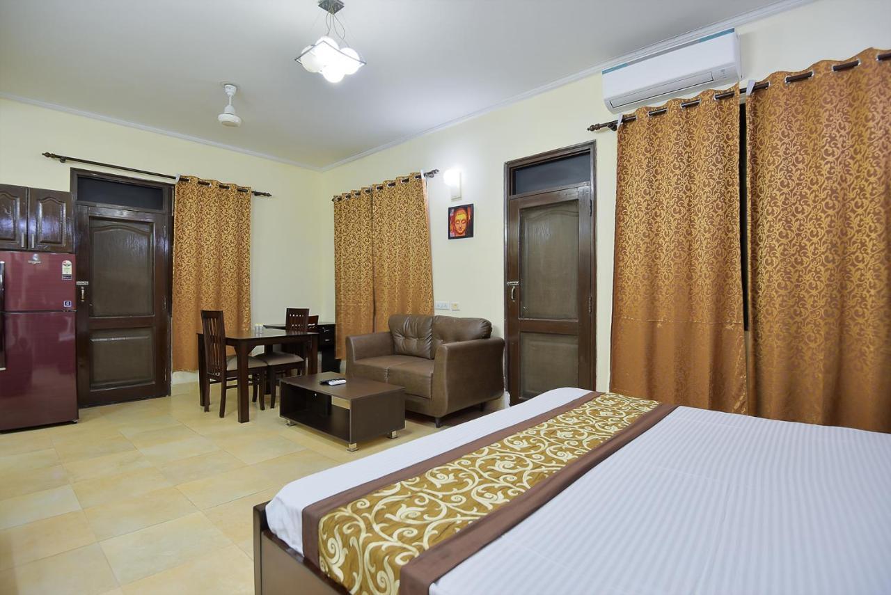 Bedchambers Serviced Apartments, Sushant Lok Gurgaon Extérieur photo